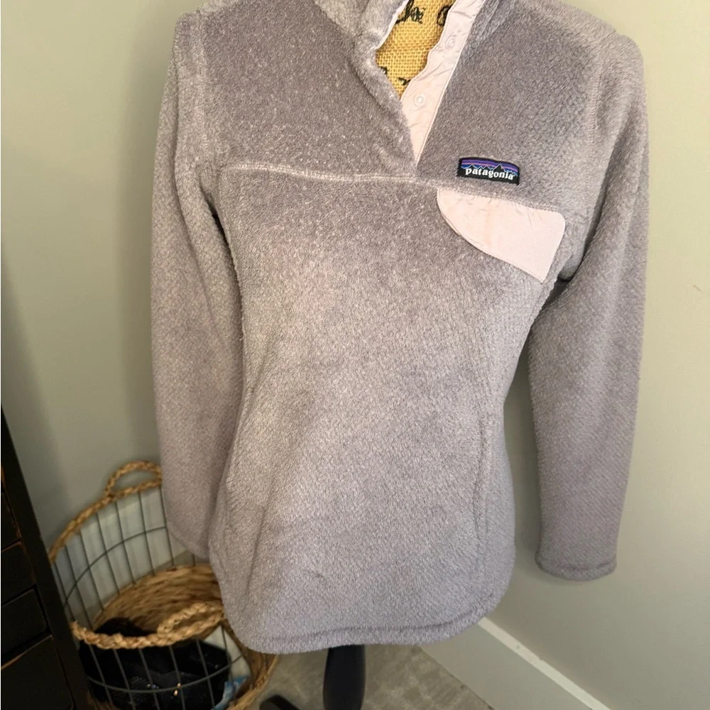 Patagonia Lavender Fleece Jacket - Picture 2 of 7